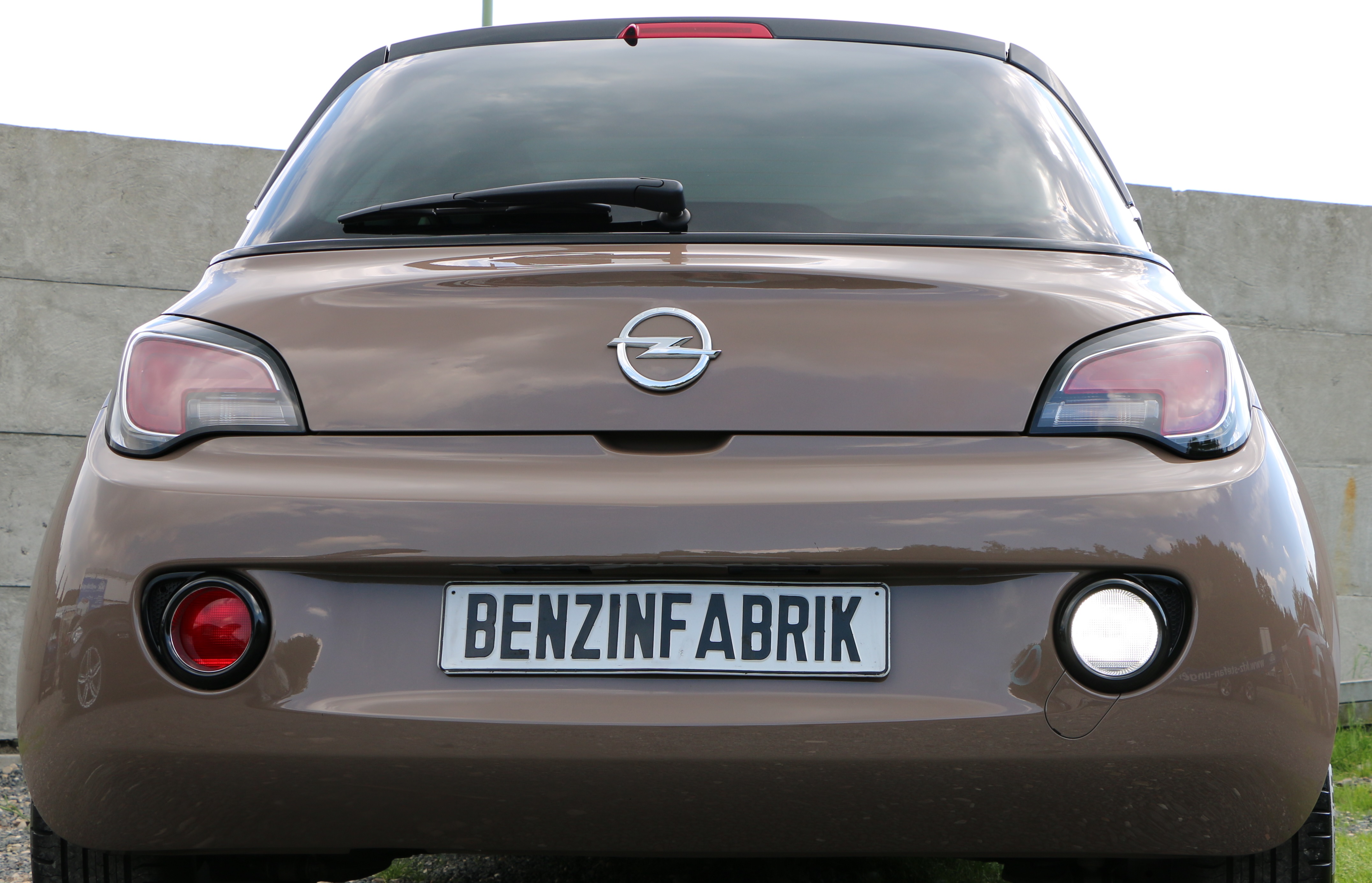 https://www.benzinfabrik.com/media/image/9c/e9/3d/B7791-Opel-Adam-RFS.jpg